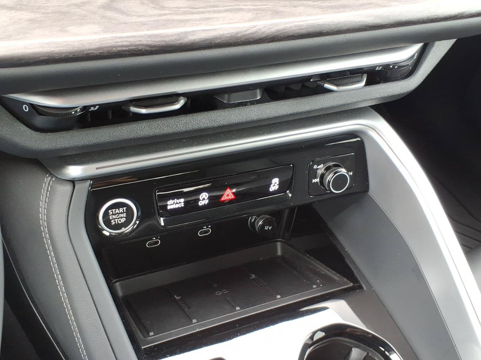 Used 2025 Audi Q5 Premium Plus AWD/4WD image 20