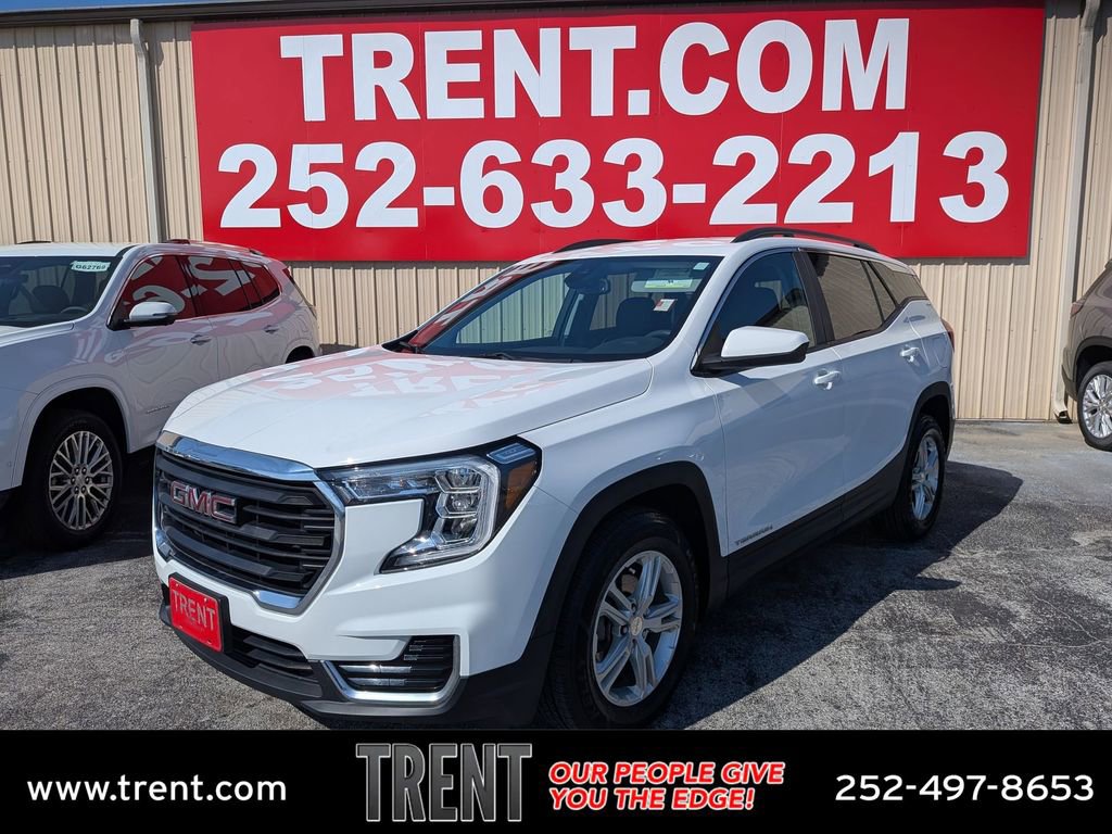 Used 2023 GMC Terrain SLE w/ Driver Convenience Package image 1