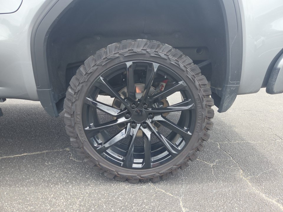 Used 2024 GMC Sierra 1500 Elevation w/ Elevation Premium Package AWD/4WD image 26