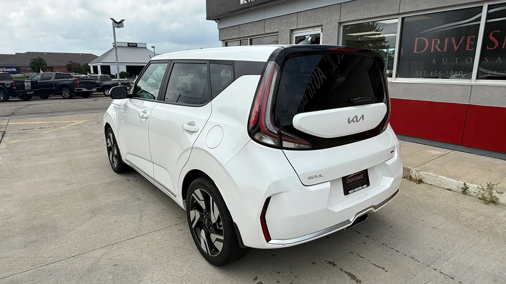 Used 2023 Kia Soul GT-Line w/ GT-Line Technology Package FWD image 4