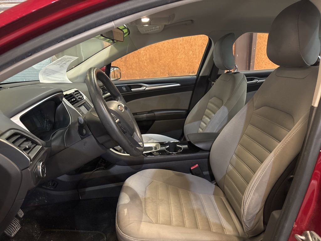 Used 2014 Ford Fusion S image 13