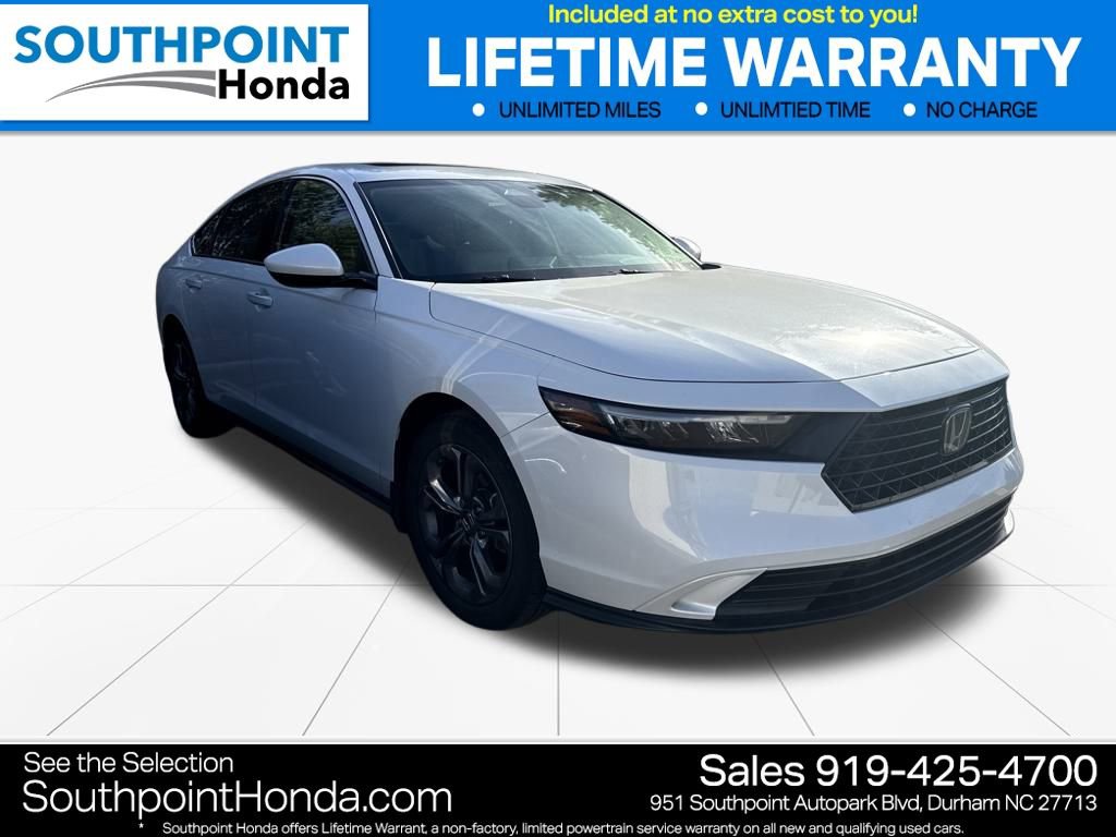 Used 2023 Honda Accord EX image 1