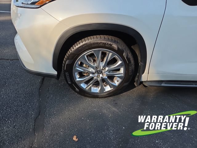Used 2021 Toyota Highlander Limited AWD/4WD image 19