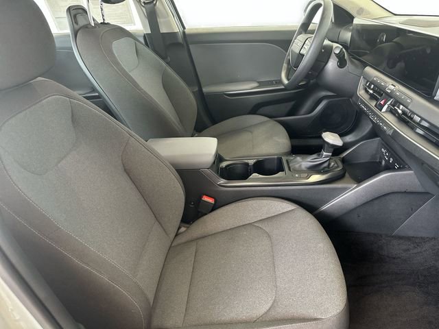 Certified 2025 Kia K4 LXS image 26