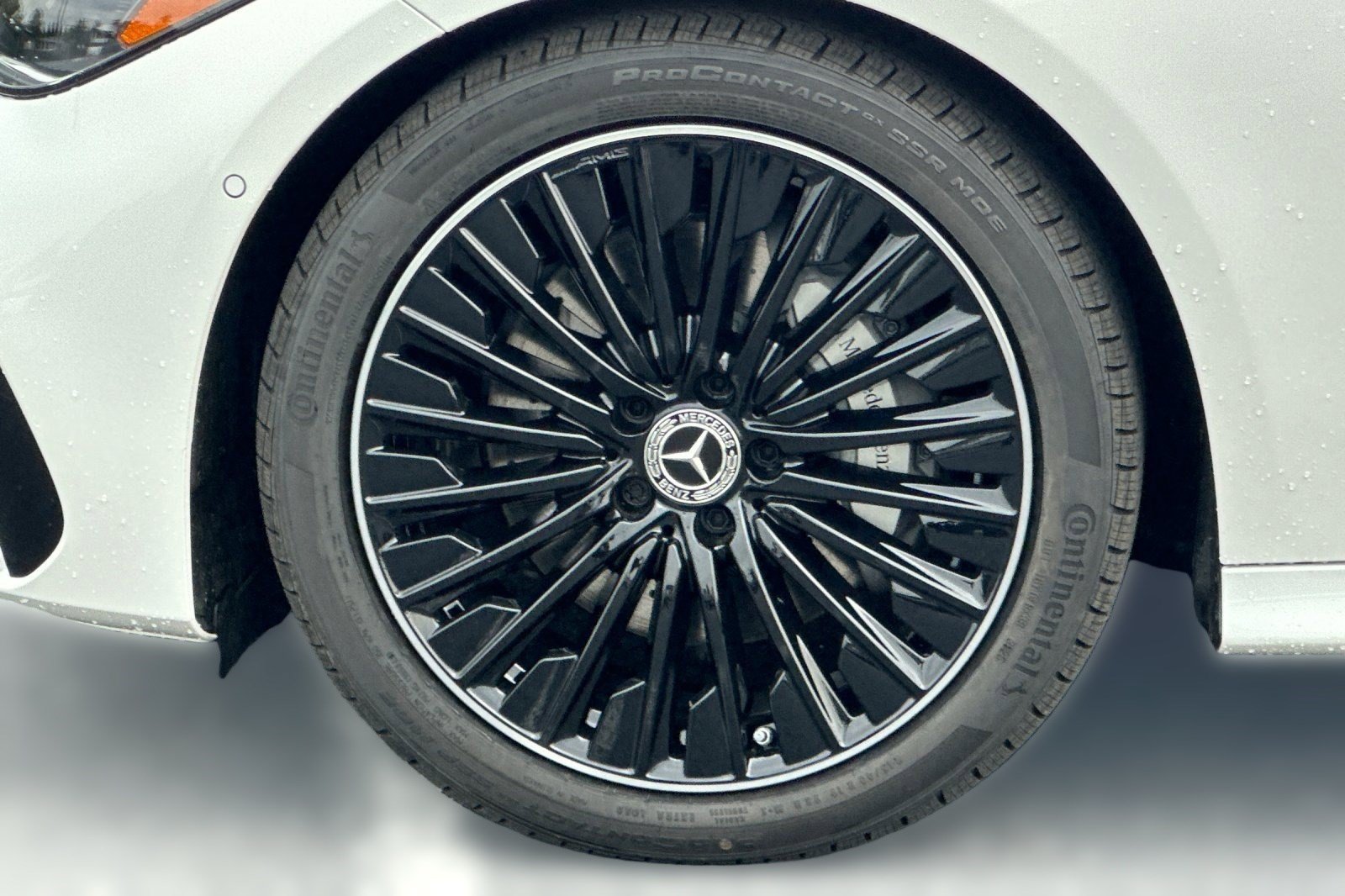 New 2026 Mercedes-Benz CLE 300 4MATIC Coupe image 11