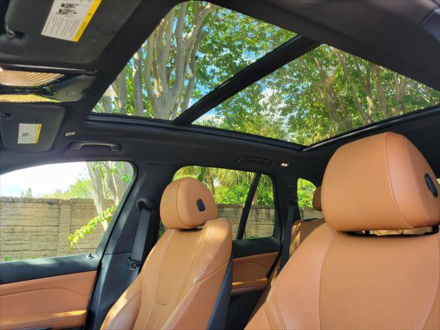Used 2019 BMW X5 xDrive40i w/ M Sport Package AWD/4WD image 22