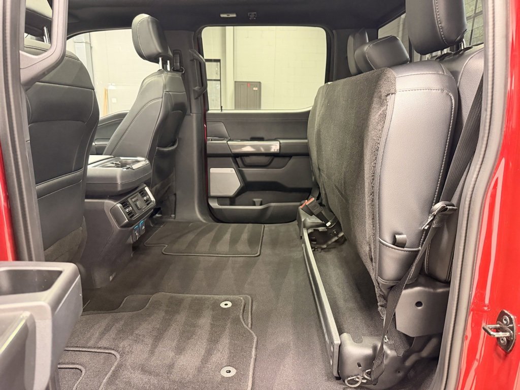 Used 2023 Ford F150 Lariat w/ Equipment Group 502A High image 18