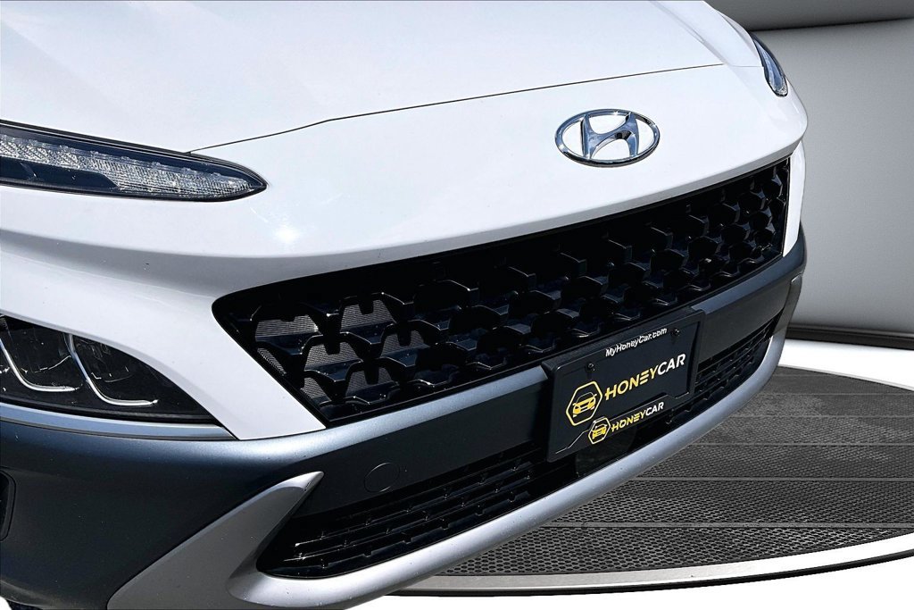 Used 2023 Hyundai Kona Limited AWD/4WD image 33