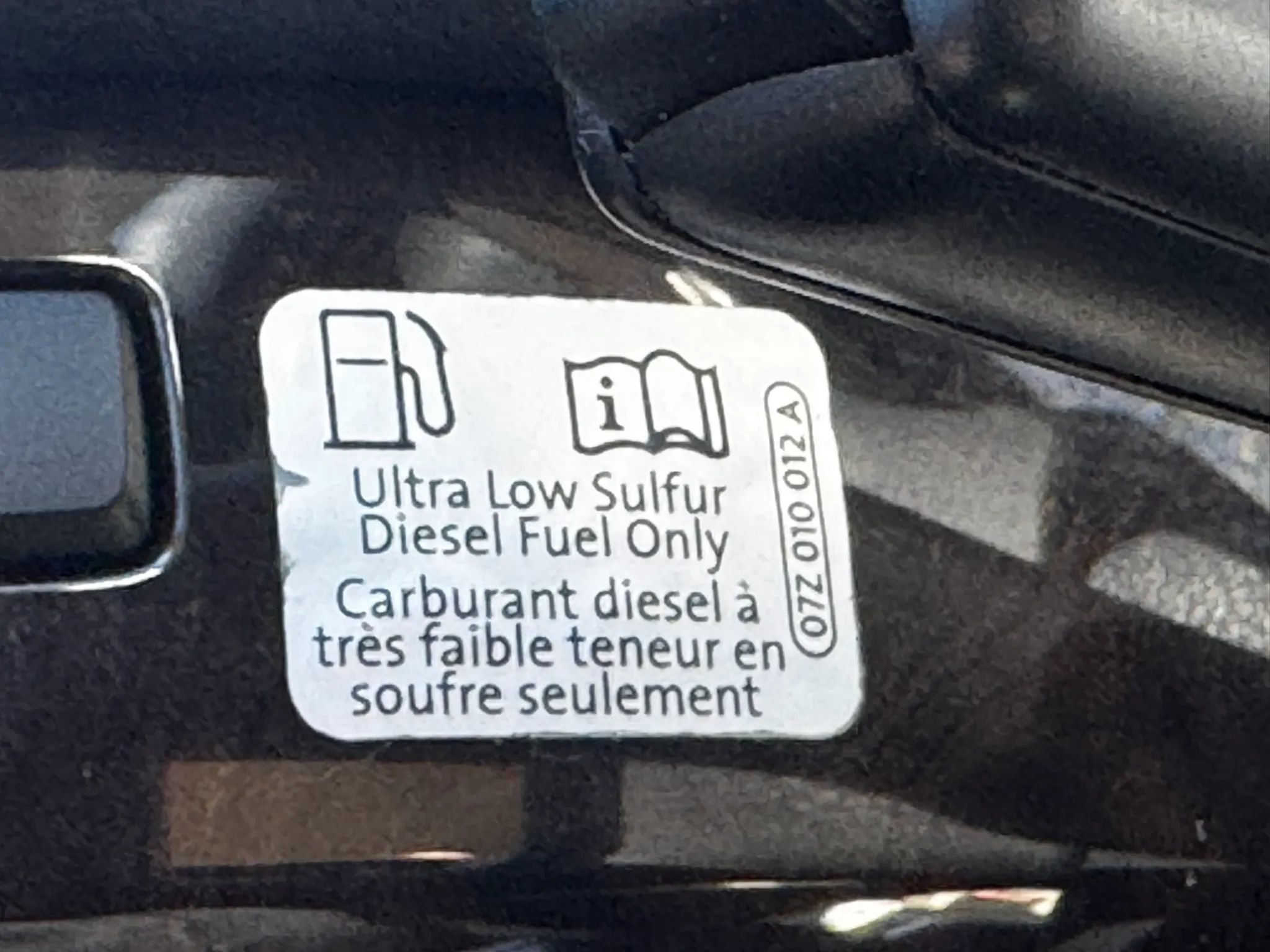 Used 2014 Volkswagen Passat TDI SEL Premium image 22