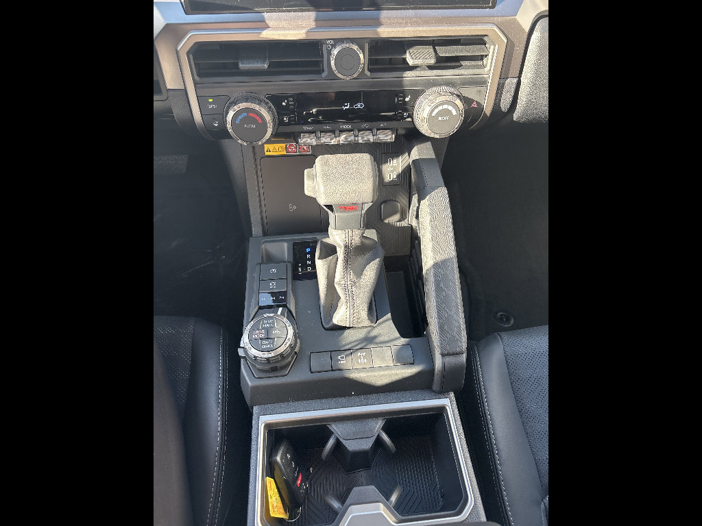 New 2026 Toyota 4Runner TRD Off-Road Premium AWD/4WD image 11