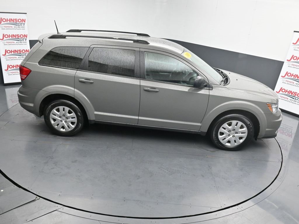 Used 2019 Dodge Journey SE image 35