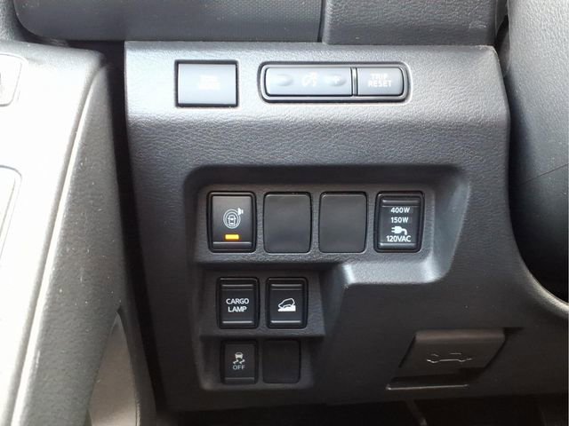 Used 2024 Nissan Frontier SV w/ SV Convenience Package image 13