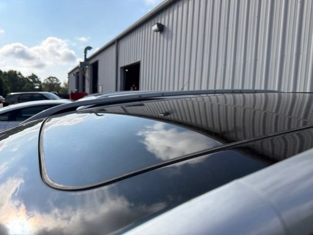 Used 2019 Ford Escape Titanium FWD image 8
