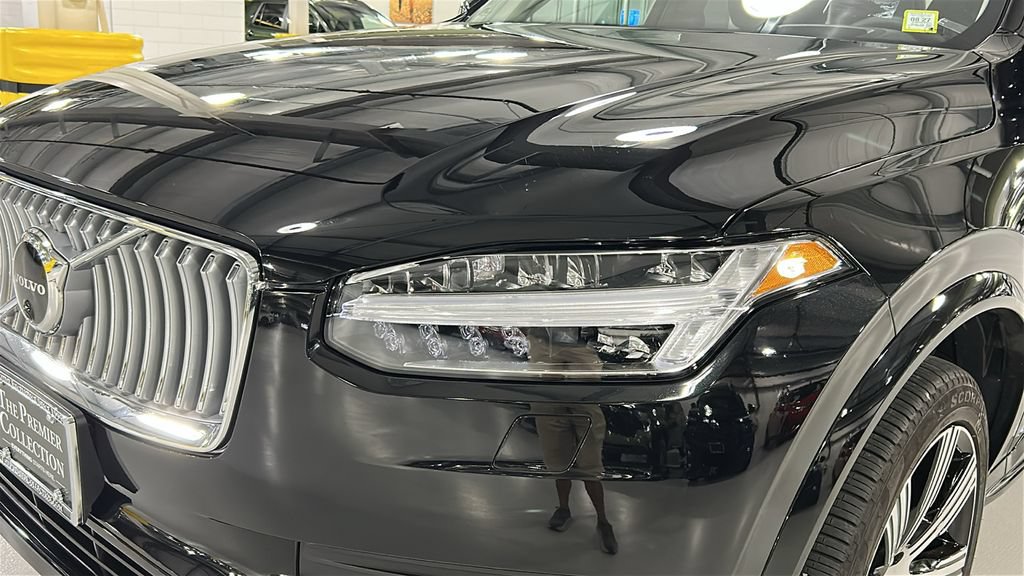 Certified 2023 Volvo XC90 B6 Ultimate w/ Protection Package Premier AWD/4WD image 7