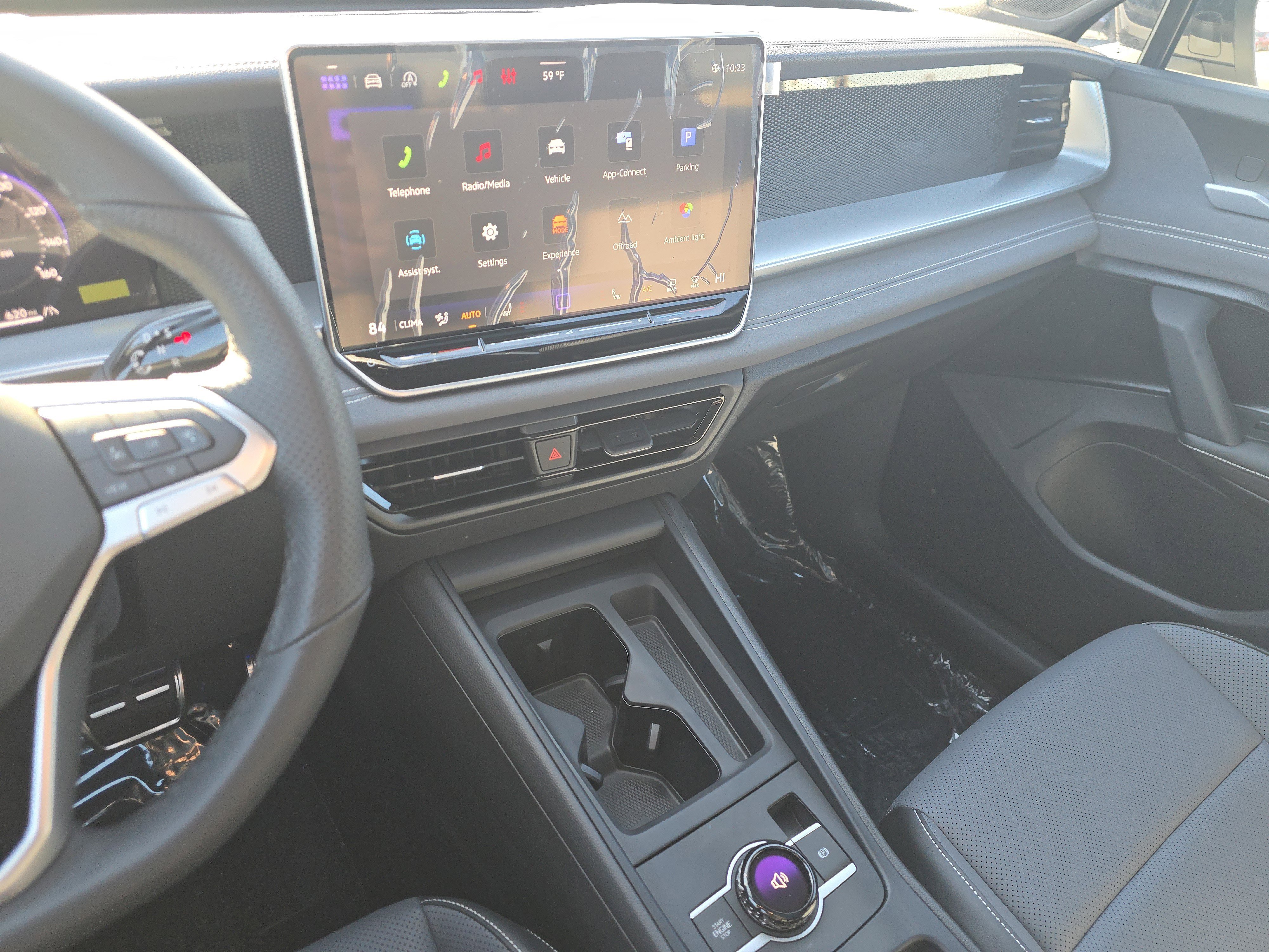 New 2026 Volkswagen Tiguan SE R-Line image 23