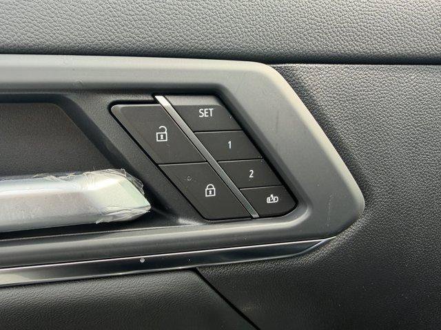 New 2027 GMC Terrain Denali w/ LPO, Floor Liner Package AWD/4WD image 22