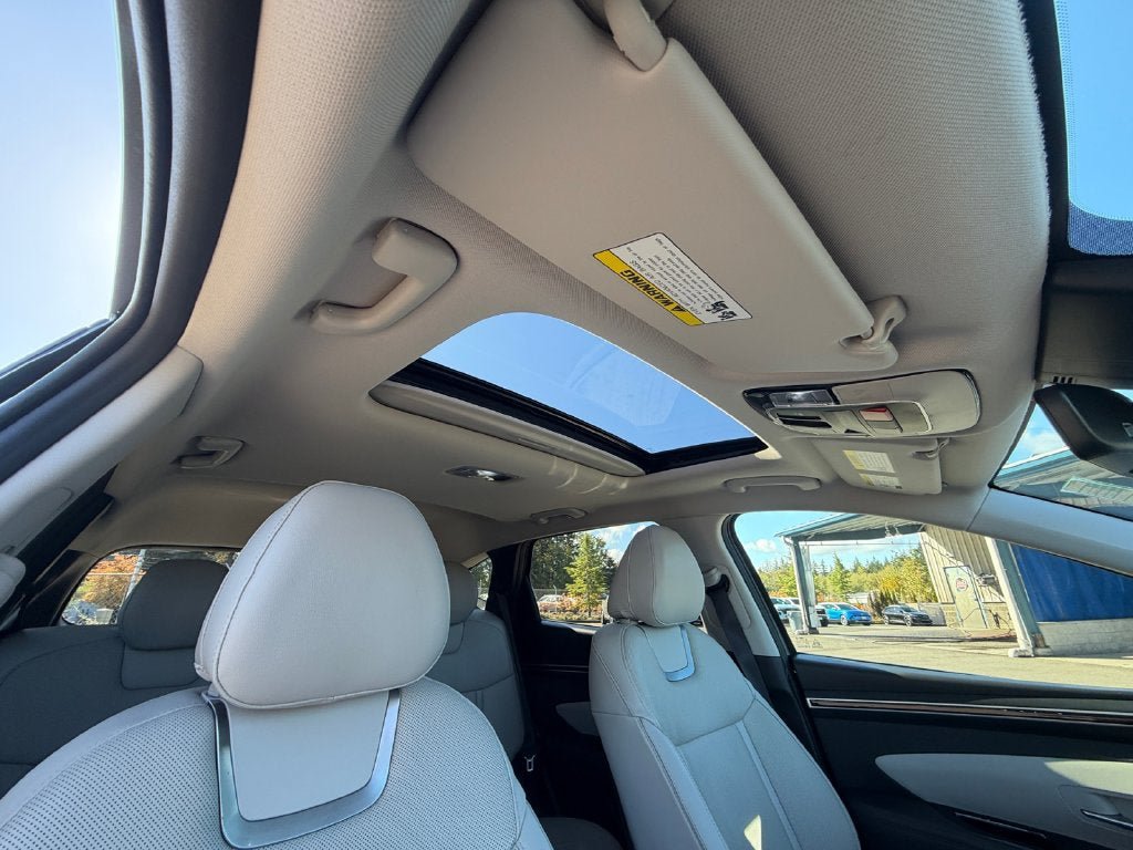 Used 2022 Hyundai Tucson SEL w/ Convenience + Premium Package FWD image 28