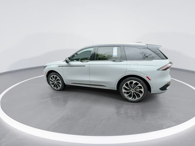 New 2026 Lincoln Nautilus Reserve AWD/4WD image 5