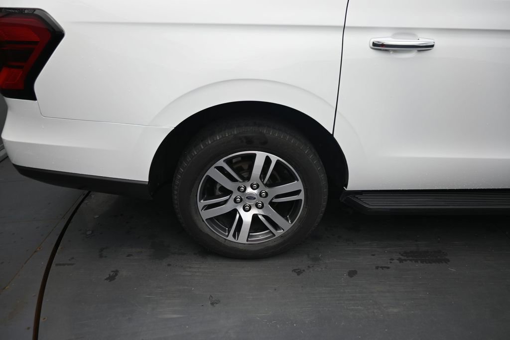 Used 2024 Ford Expedition Max Limited AWD/4WD image 12