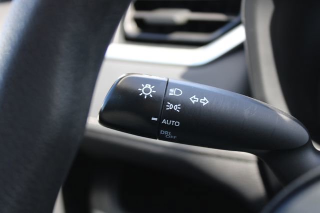 Used 2022 Toyota RAV4 XLE image 30