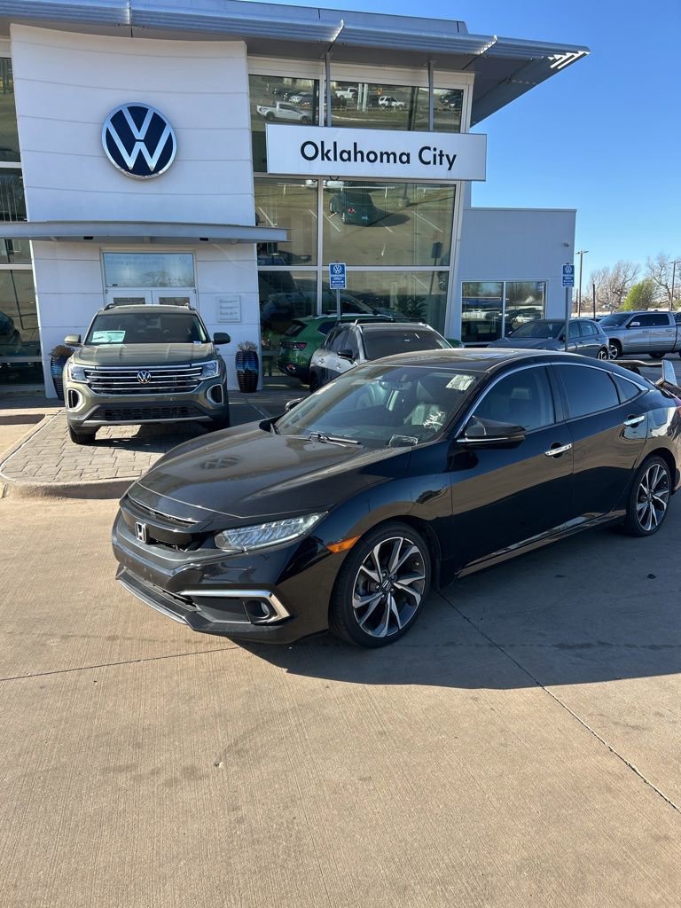 Used 2020 Honda Civic Touring image 1