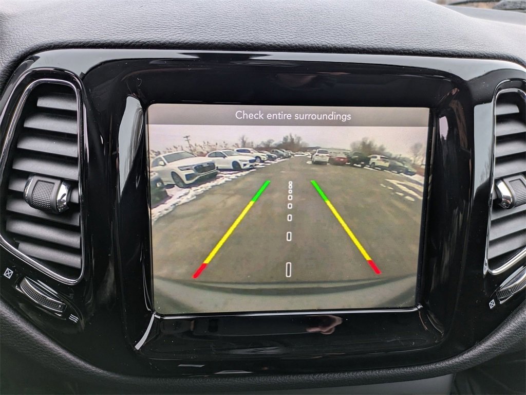 Used 2018 Jeep Compass Limited image 25