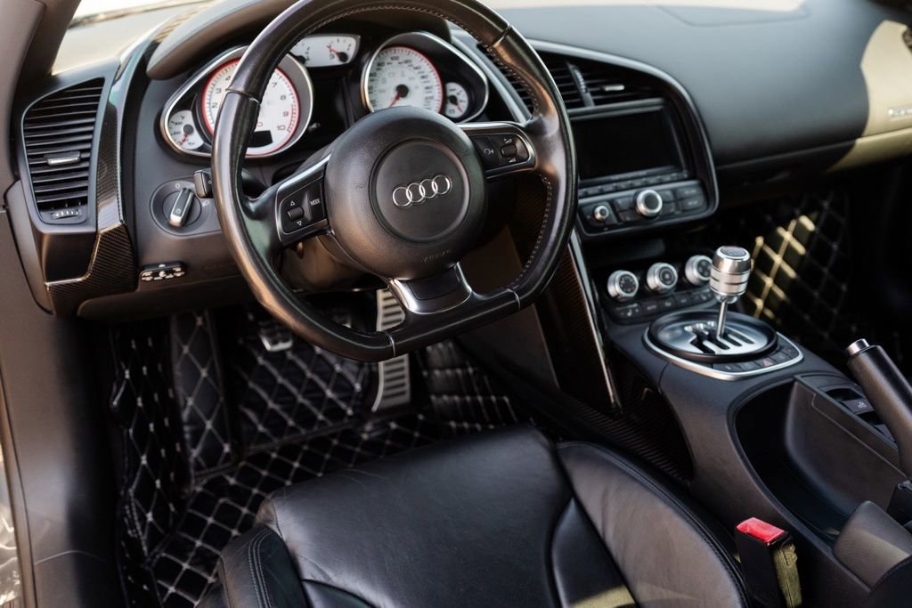 Used 2012 Audi R8 V10 AWD/4WD image 36