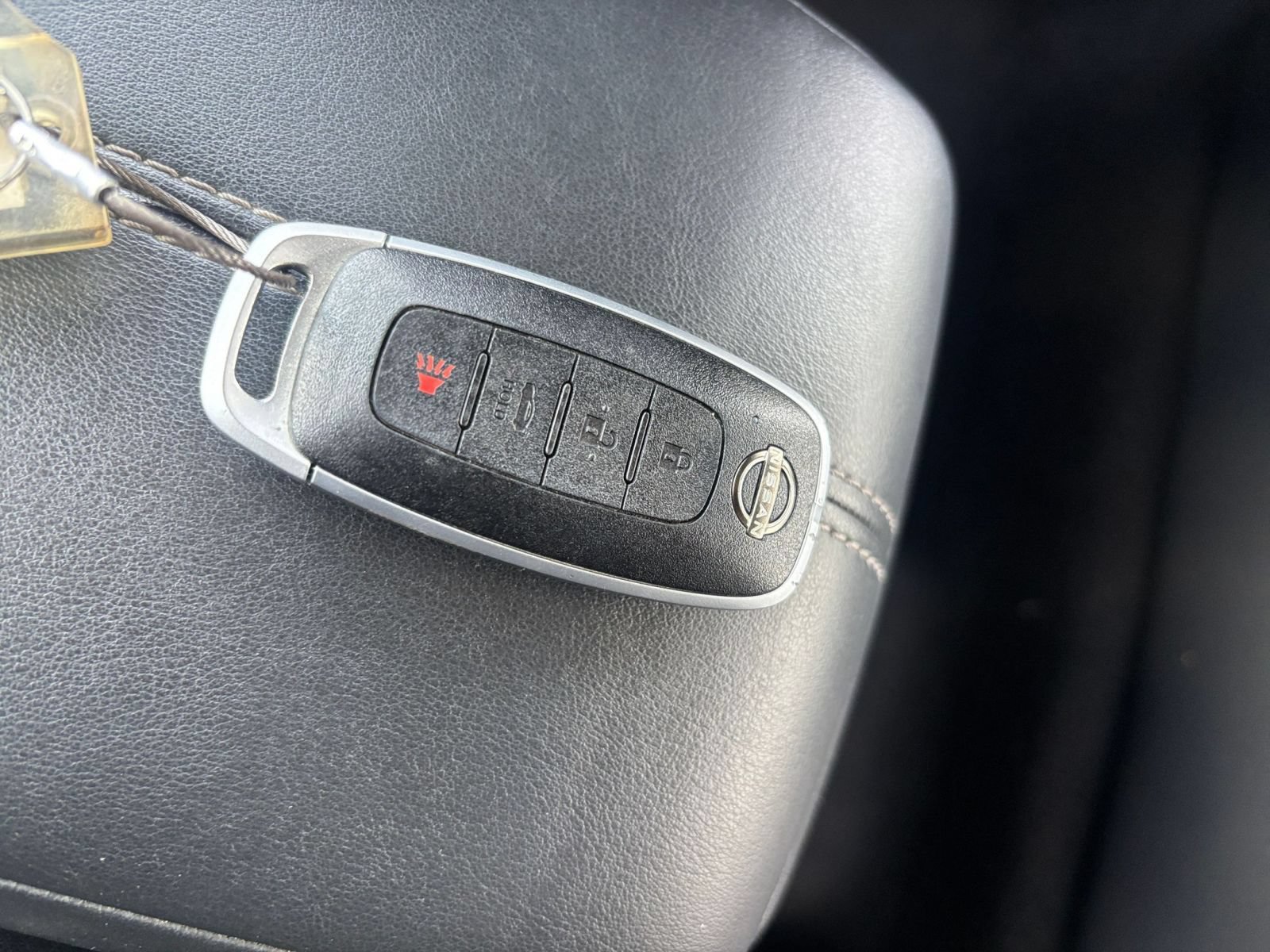 Used 2025 Nissan Sentra SV FWD image 21