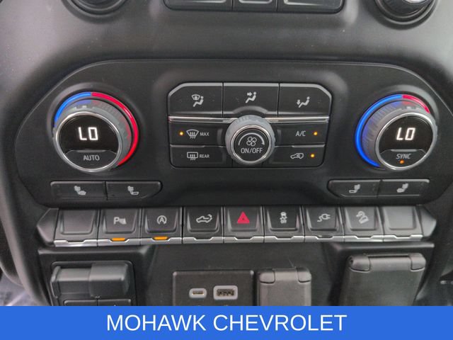 Used 2022 Chevrolet Silverado 1500 RST AWD/4WD image 18