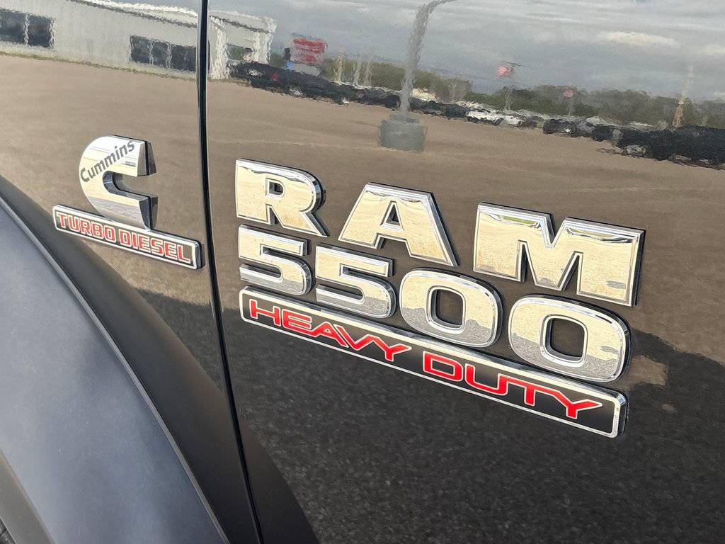 Used 2018 RAM 5500 Tradesman w/ Power & Remote Entry Group RWD image 8