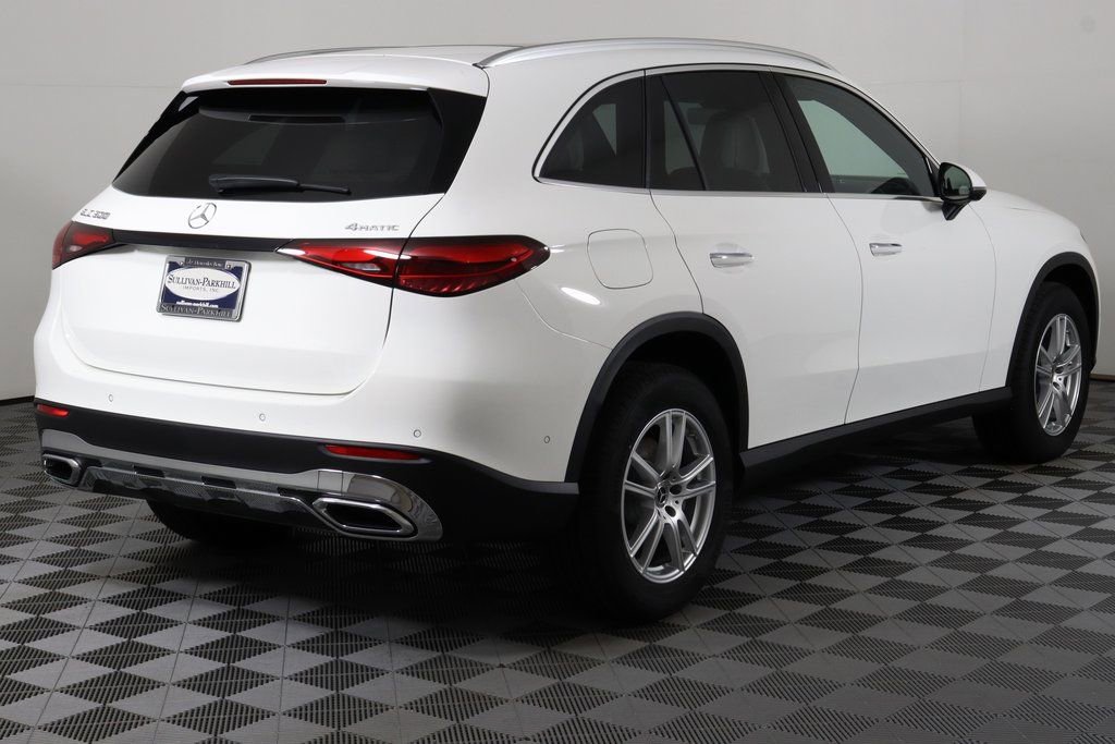 Certified 2025 Mercedes-Benz GLC 300 4MATIC image 10