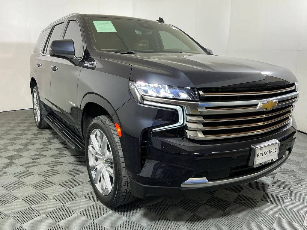 Used 2023 Chevrolet Tahoe High Country RWD image 4