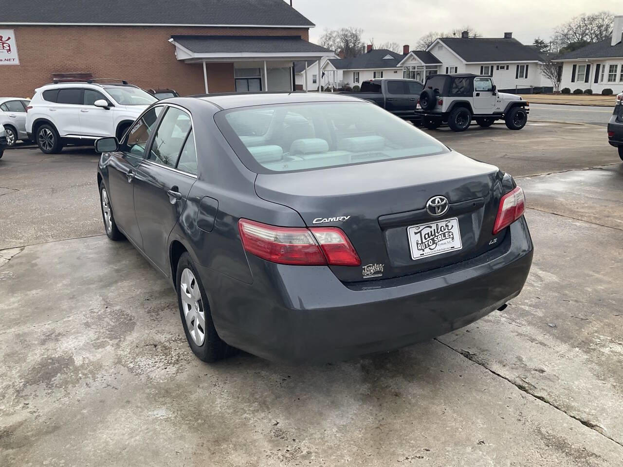 Used 2007 Toyota Camry LE FWD image 5