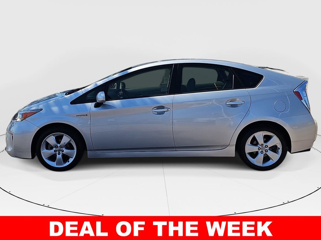 Used 2015 Toyota Prius Five image 6