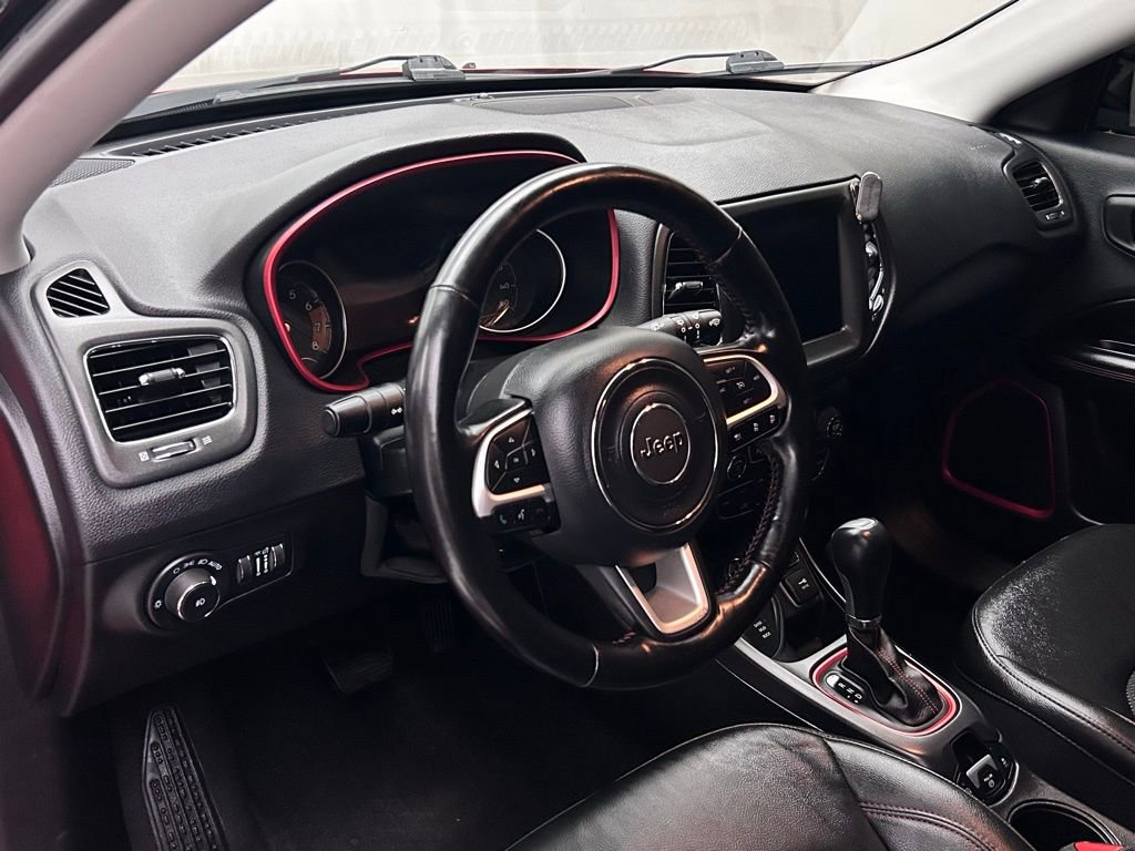 Used 2021 Jeep Compass Trailhawk w/ Convenience Group image 9