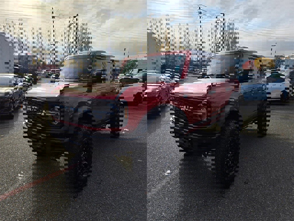 Used 2024 Ford Bronco Wildtrak image 1