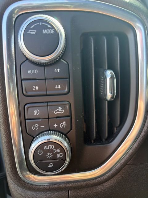 Used 2020 GMC Sierra 2500 Denali w/ Denali Ultimate Package image 20