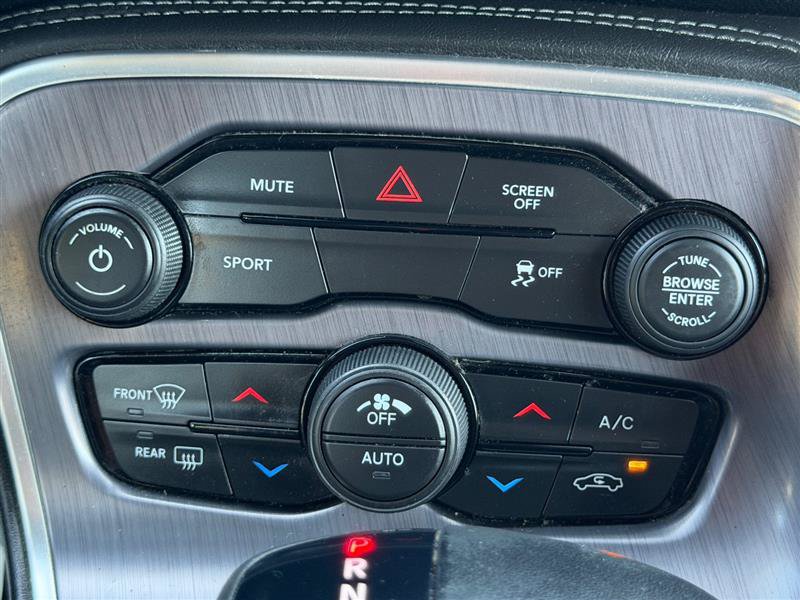 Used 2017 Dodge Challenger SXT RWD image 45