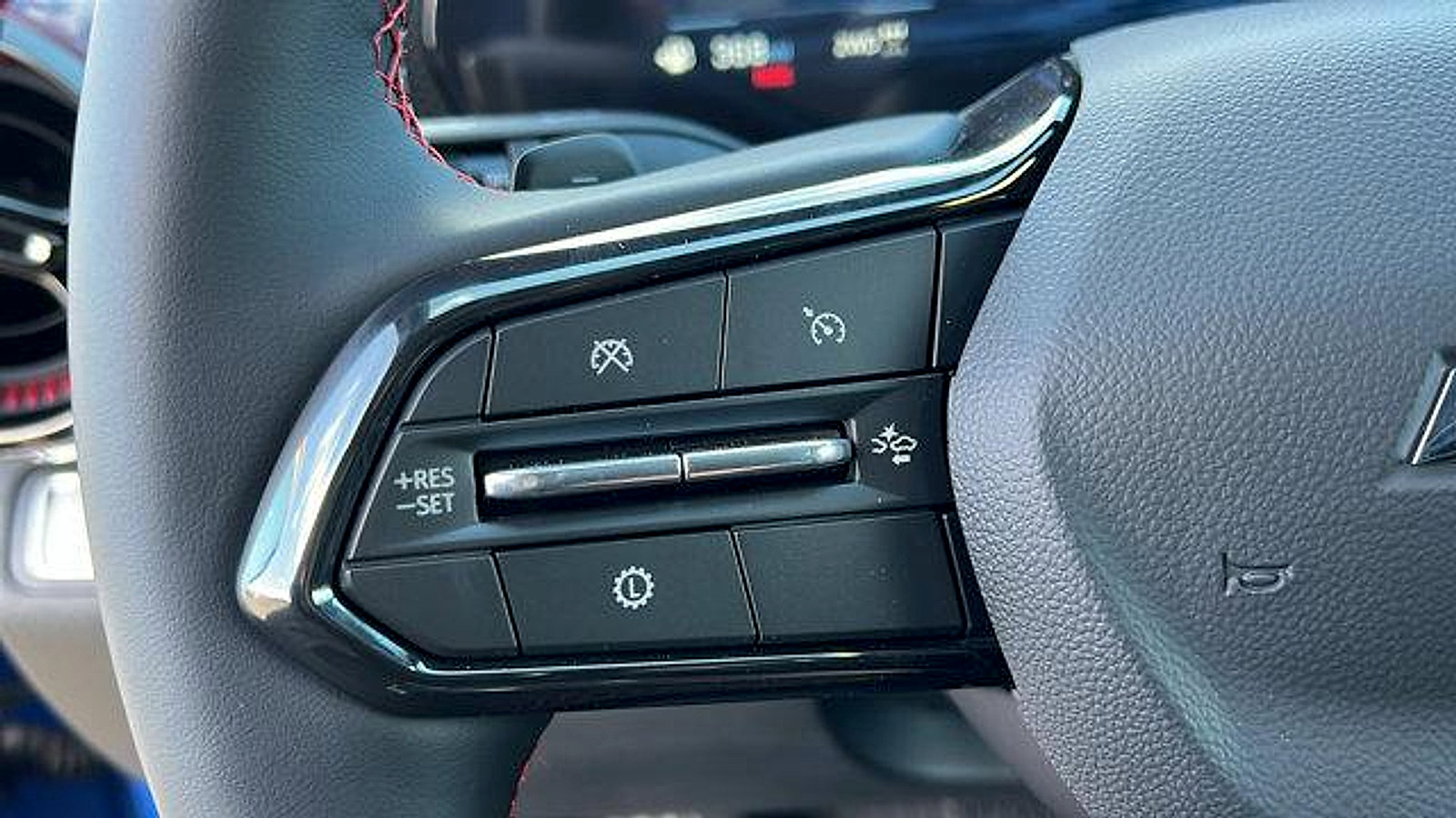 New 2026 Chevrolet Equinox RS w/ Convenience Package III image 24