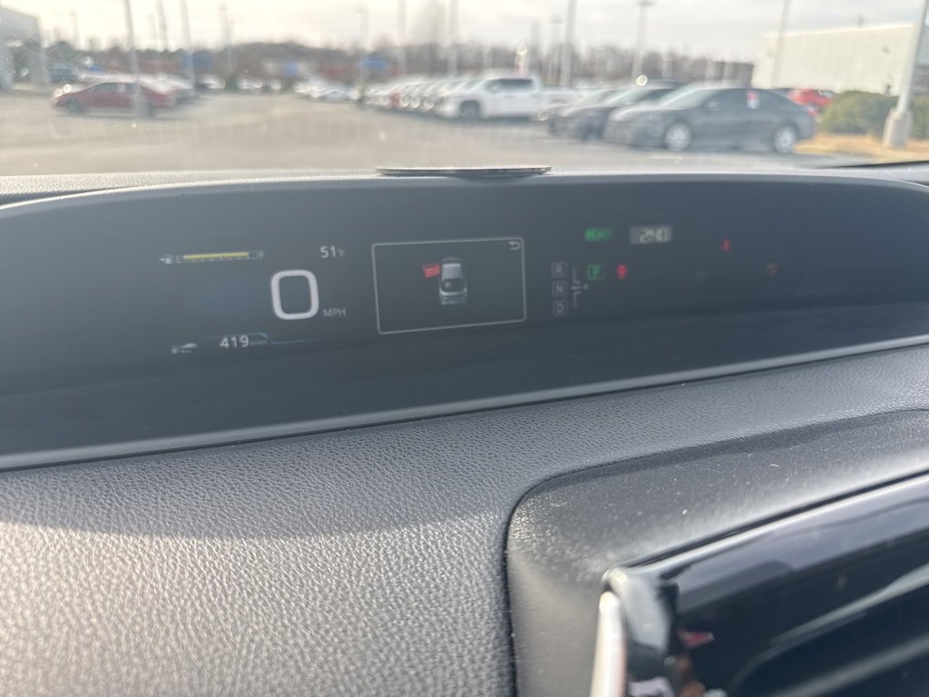 Used 2017 Toyota Prius Two w/ Carpet Mat Package image 7