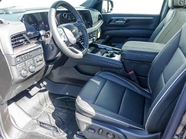 New 2027 Chevrolet Tahoe Premier w/ Sun And Tow Package AWD/4WD image 15