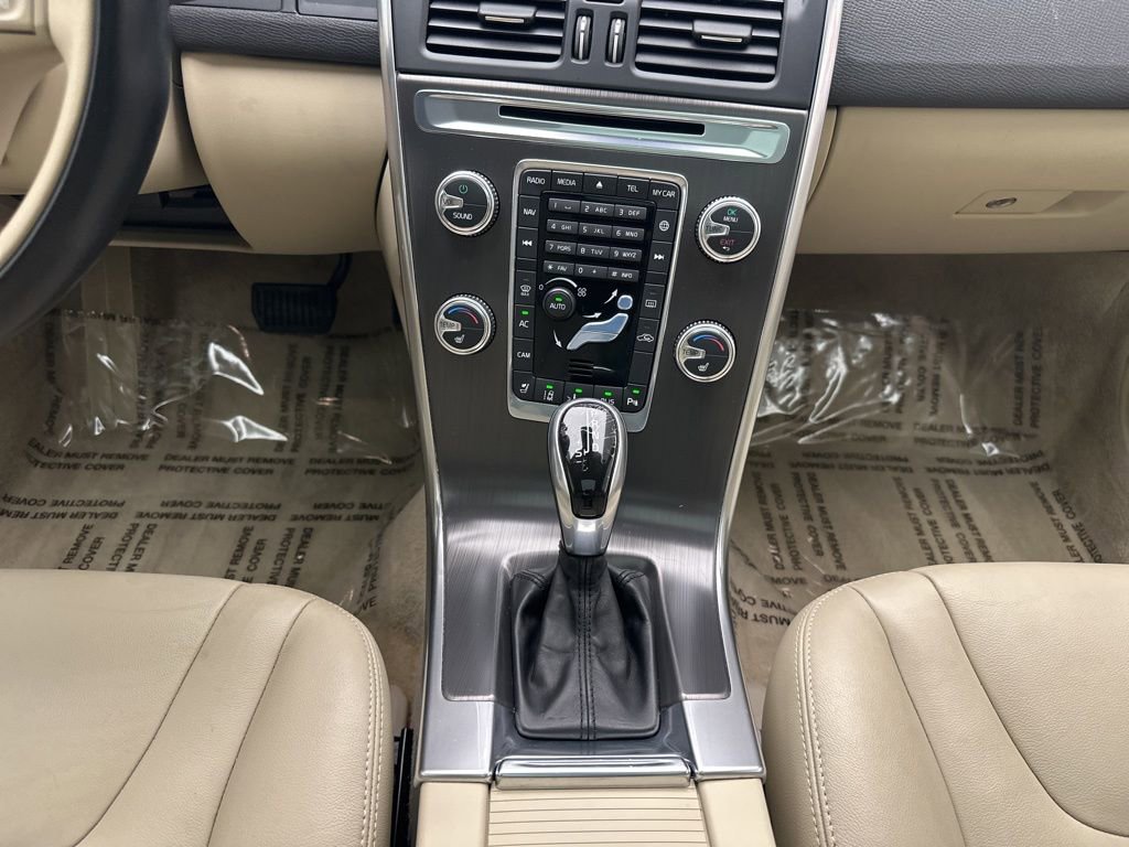 Used 2015 Volvo XC60 T6 Platinum AWD/4WD image 20