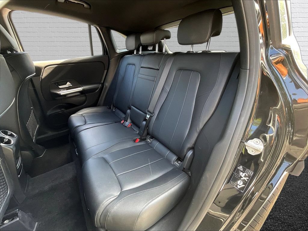 Used 2023 Mercedes-Benz GLA 250 w/ Premium Package image 20