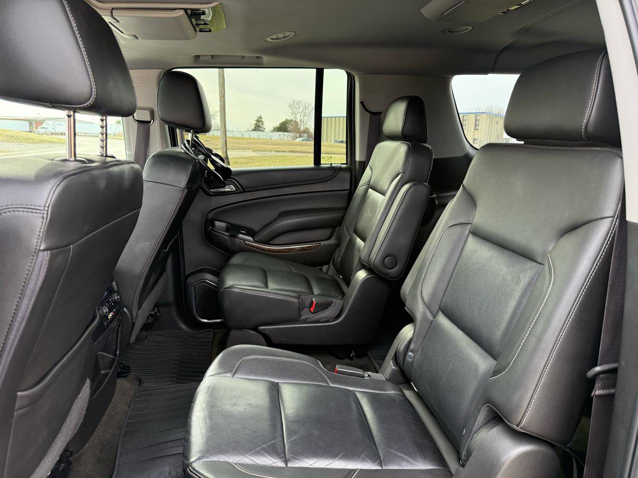 Used 2016 Chevrolet Suburban LT AWD/4WD image 22