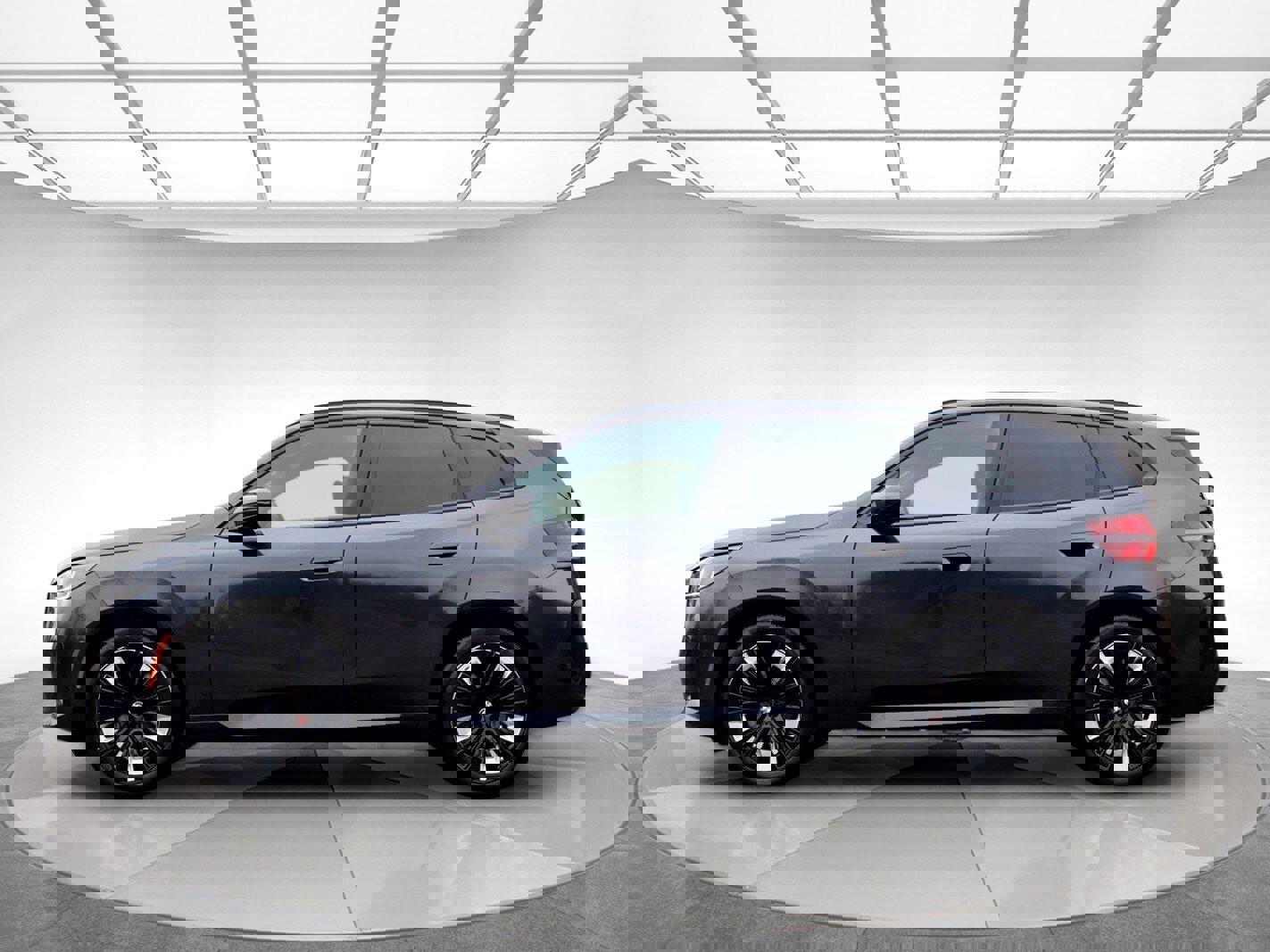 Used 2025 BMW X3 xDrive30i w/ M Sport Package image 5