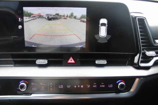 Used 2023 Kia Sportage EX image 13