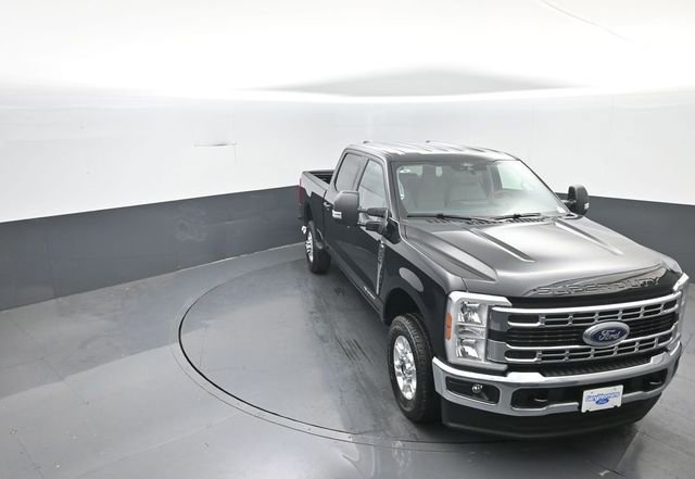 New 2026 Ford F350 XLT w/ FX4 Off-Road Package AWD/4WD image 23