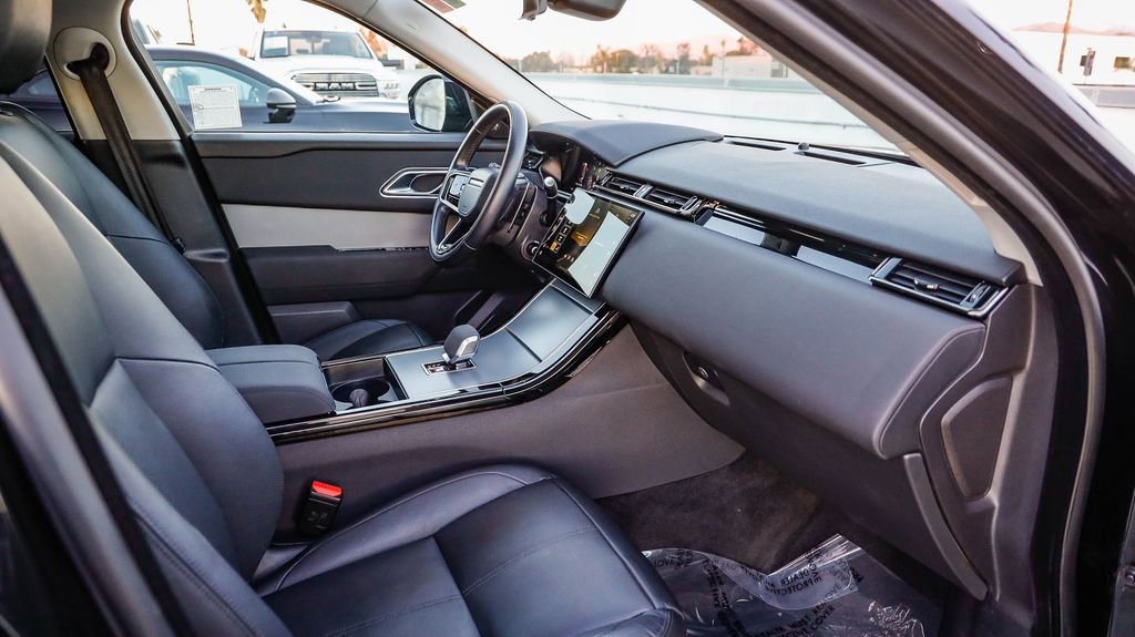 Used 2024 Land Rover Range Rover Velar S image 20