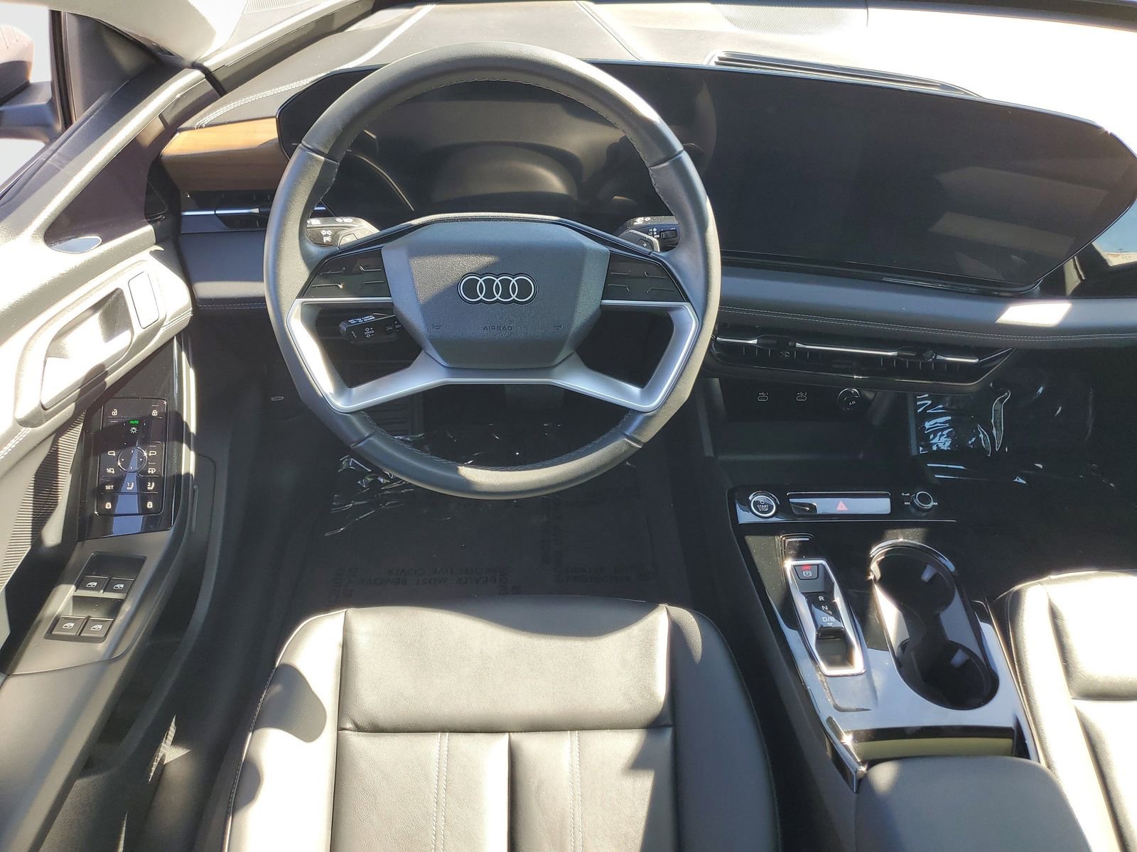 Used 2025 Audi A6 e-tron Premium w/ Ultra Package RWD image 11
