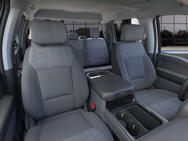 New 2025 Ford F250 XLT image 10